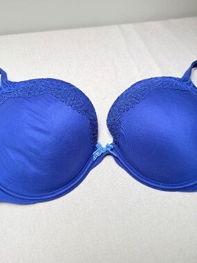 Victoria’s Secret Body By Victoria Push Up Bra 38 DD New With Tags Royal Blue